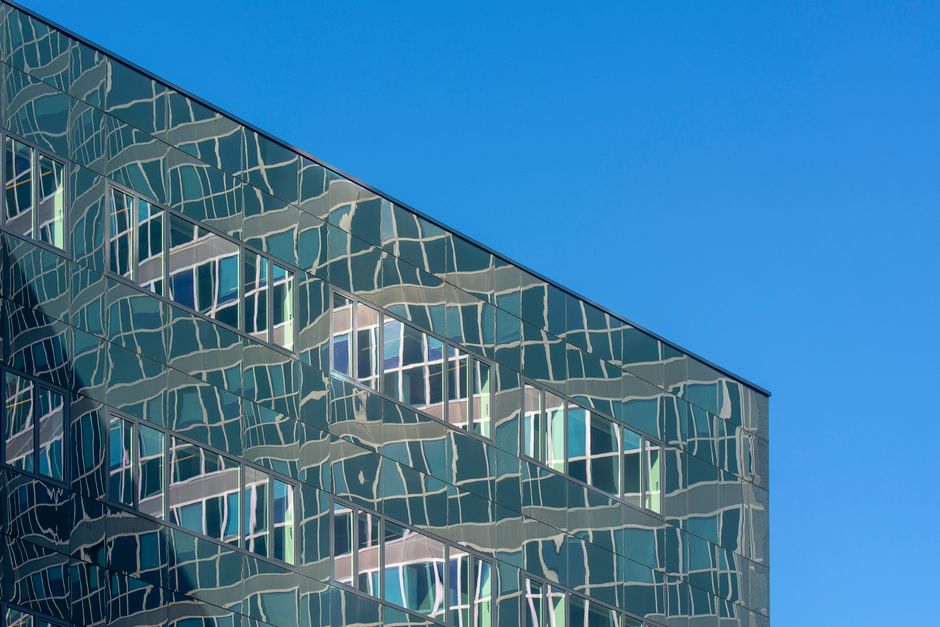 Detail van op maat gemaakte raamfolie patroon.